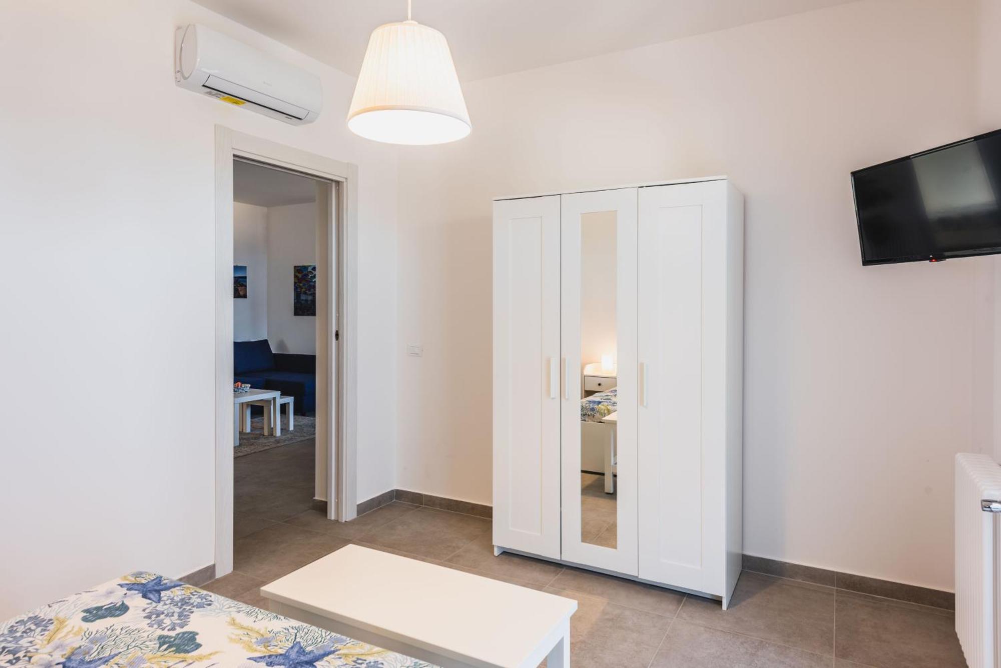 Etna Mare Apartments By Wonderful Italy Augusta Exterior foto